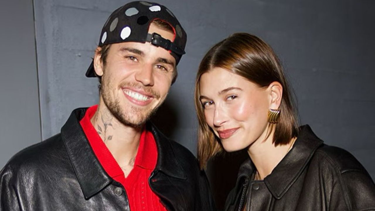 Justin Bieber ndan një foto intime me Hailey Bieber
