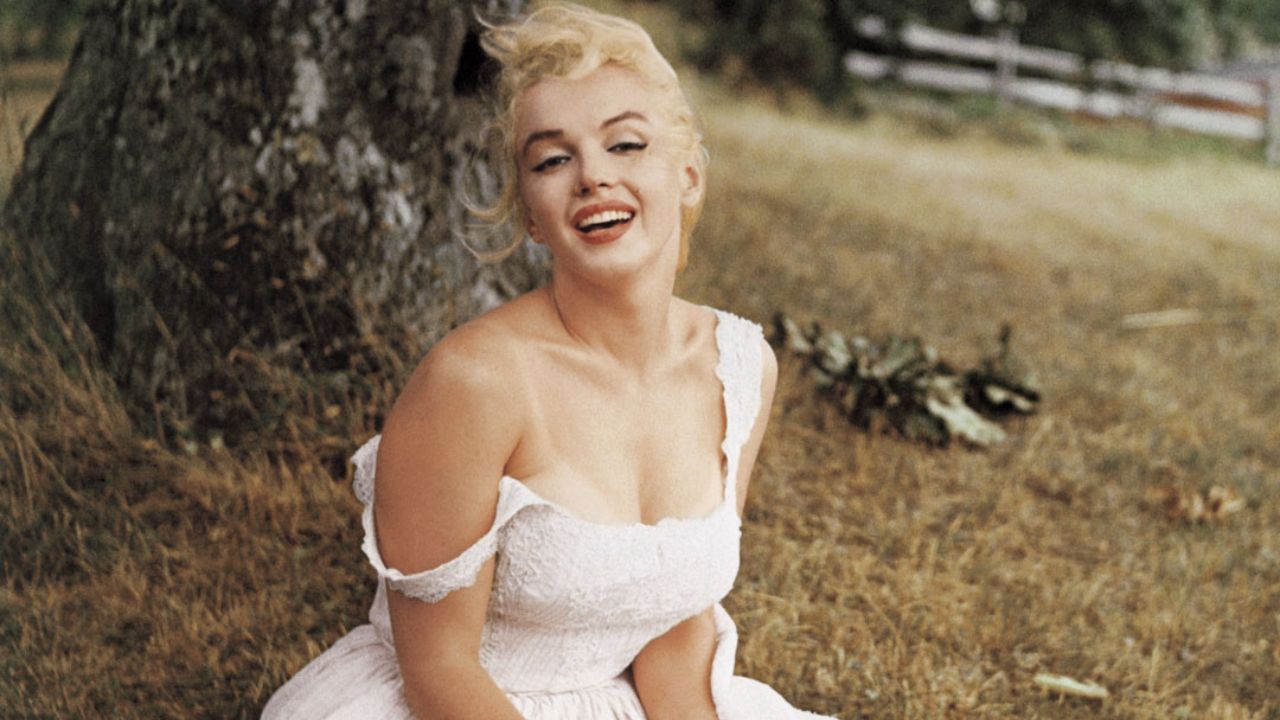 Marilyn Monroe siç rrallë e keni parë — Prapa skenave të filmit ku u detyrua të luante