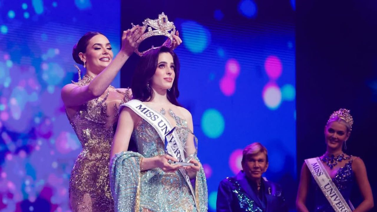 Konkurrentet e Miss Universe largohen nga salla pasi organizatori ofendon Miss Meksikën
