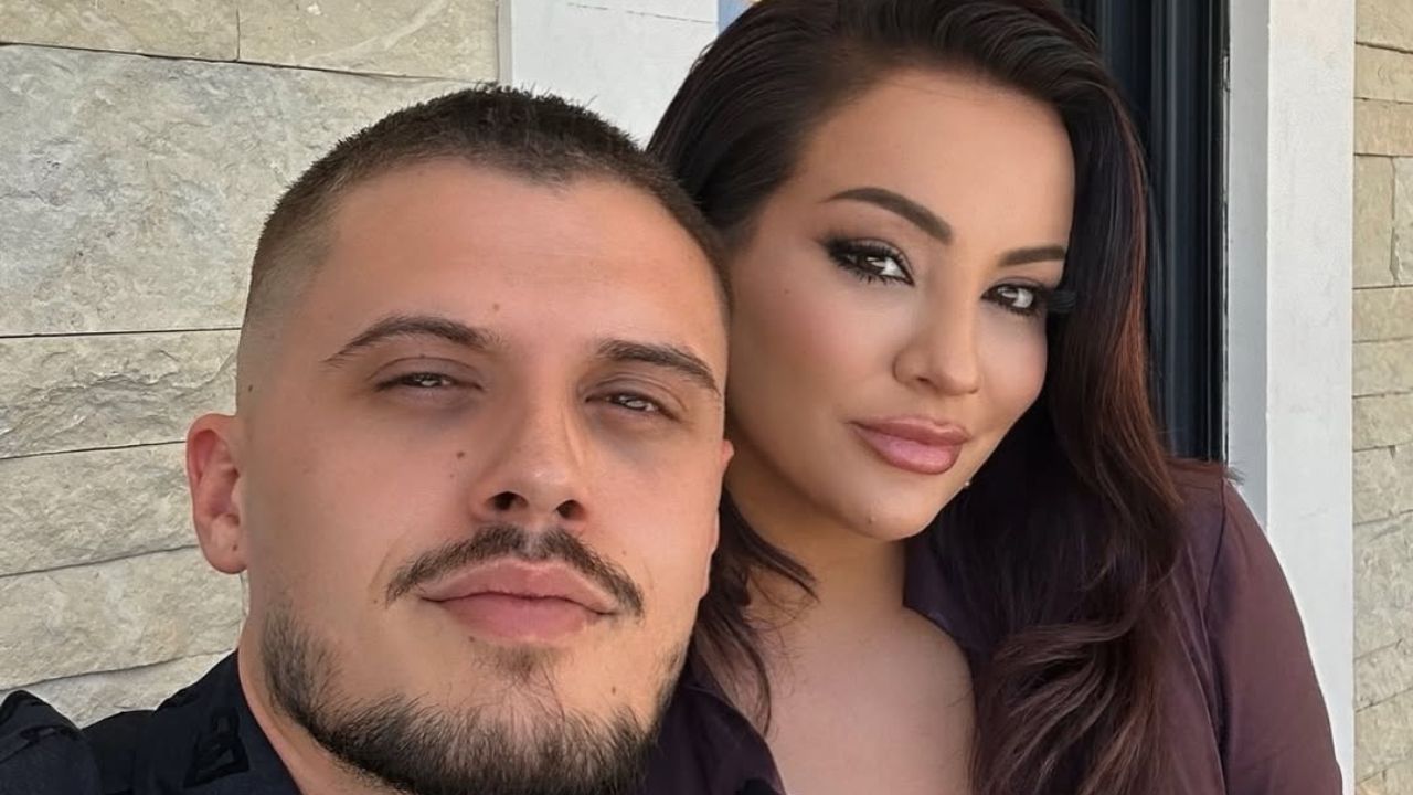 Sara Gjordeni i bën urimin e veçantë Bardhit për 1 vjetorin e martesës