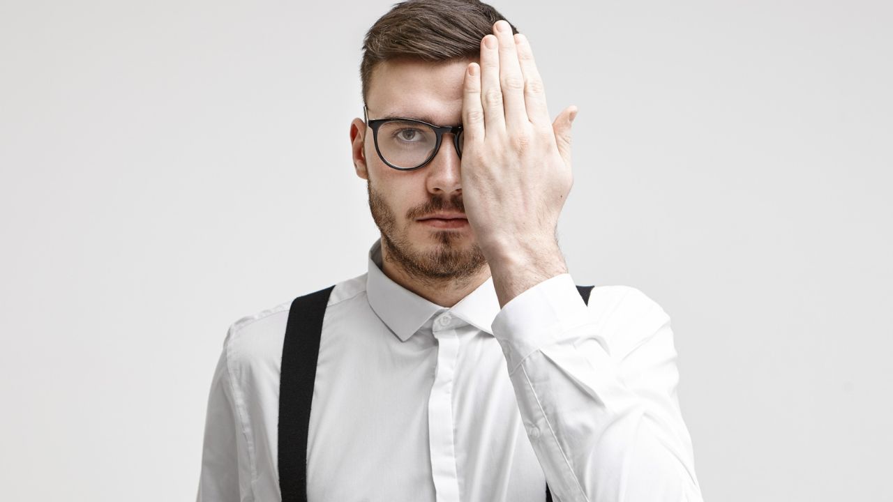 Testi i parë në njerëz tregon se qelizat staminale mund të rikthejnë shikimin e humbur tek pacientët