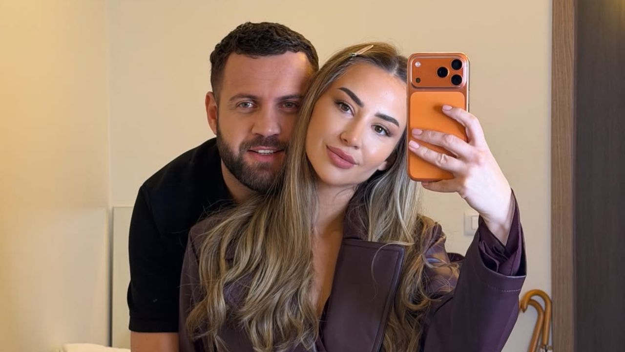 Luizi surprizon Kiarën në Fan Club: Nuk do jesh kurrë vetëm se jam unë me ty