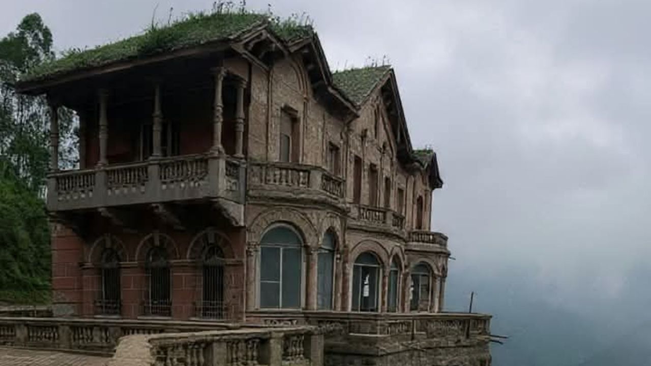 Hoteli luksoz që u braktis për një arsye të çuditshme