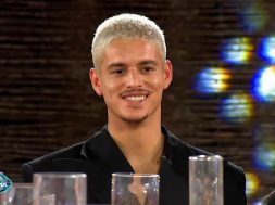 Pak nga primet e ktij rrugetimi🥹VOTONI per FITUESIN tone- LONDRIM.➡️📱 VOTO ME SMS-🇽🇰 Kosovë-