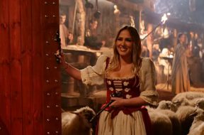 Backstage moments @fermavip.al Falenderim special për të gjithe stafin, aktoret dhe figurantet p