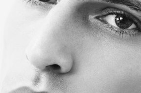 The #DGSS26 Campaign, shot by @stevenmeiselofficial. Stylist- #KarlTempler Hair- @guidopalau Mak