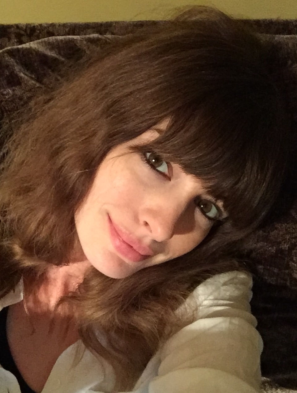 Anne Hathaway mohon ndërhyrjet estetike: “Gjithçka ishte stilim flokësh”