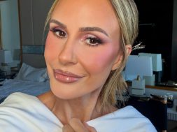 Pink era, activated!!! Soft glam, glowy skin, and a lip I genuinely couldn’t stop looking at. Ev