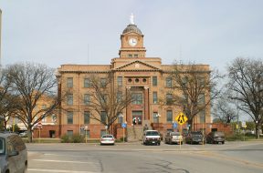 1280px-Jones_County_Courthouse_Anson_Texas_2009