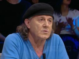 2017-05-05 10_11_39-Top Show Magazine, 3 Maj 2017, Pjesa 2 - Top Channel Albania - Talk Show - YouTu