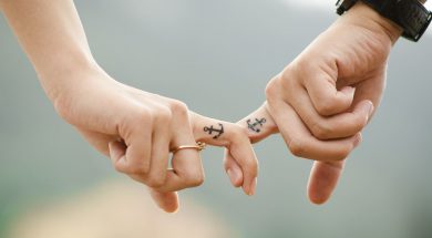 2017-07-22 14_39_13-hands-437968_1920.jpg ‎- Photos