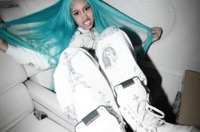 💧